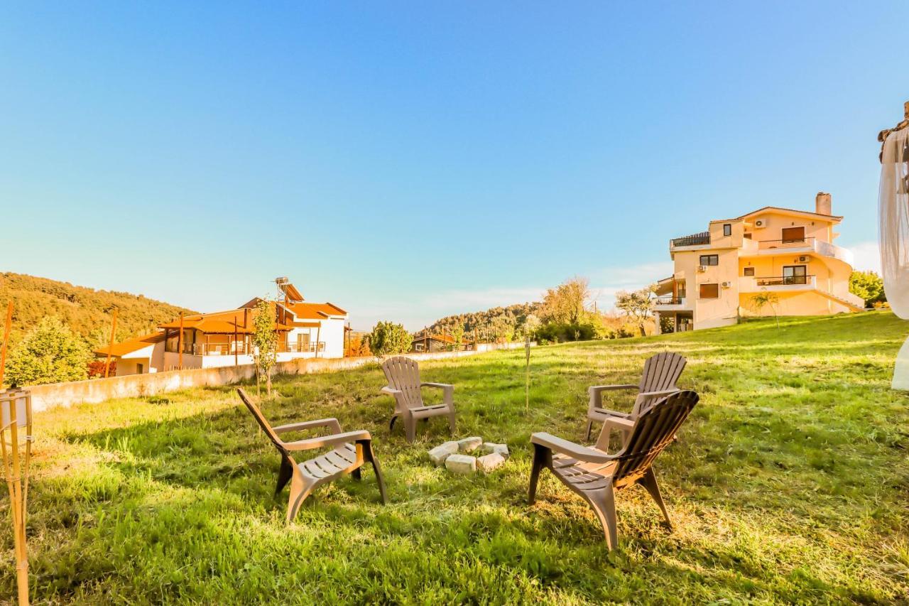 Studio Acropolis Serres Next To Center Ngoại thất bức ảnh