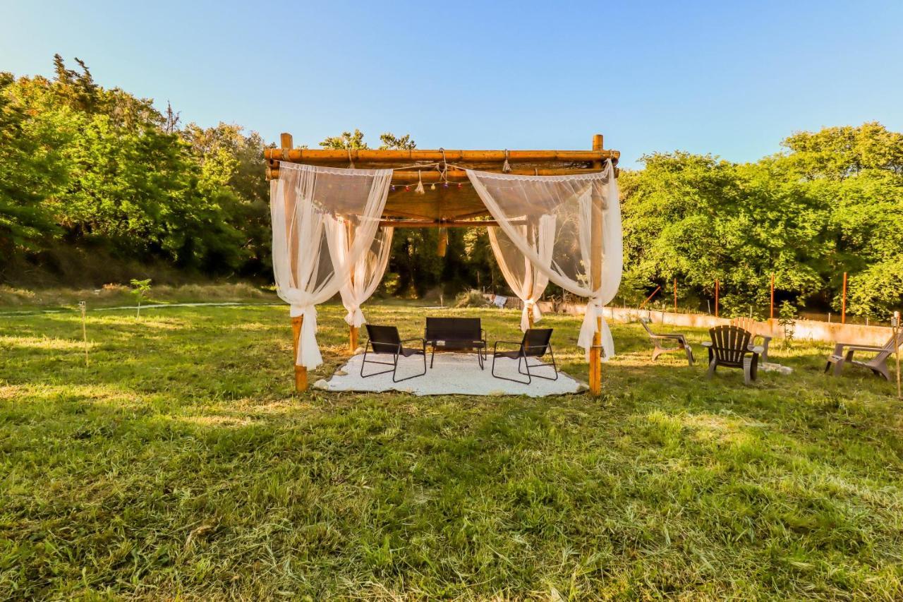 Studio Acropolis Serres Next To Center Ngoại thất bức ảnh